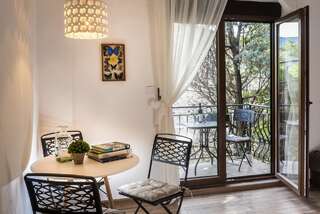 Апартаменты Delightful Studio Sara Вирпазар Апартаменты-7